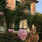 Carlotta * Sarzana