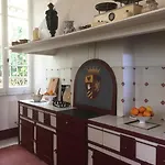 Carlotta Villa Sarzana